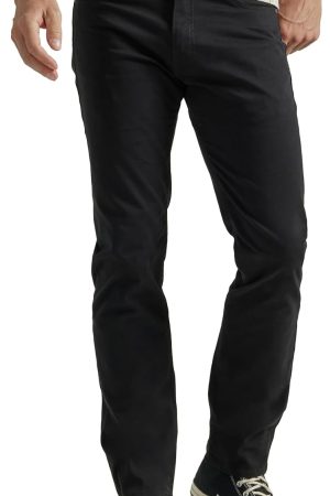 Men's Performance Series Extreme Motion Slim Straight Leg Jean